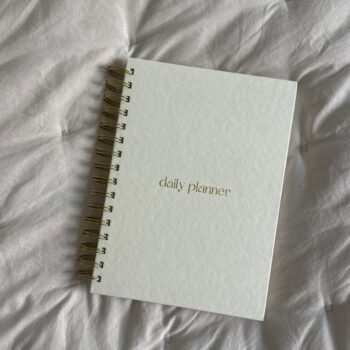 Daily Planner-Vanilla Cream